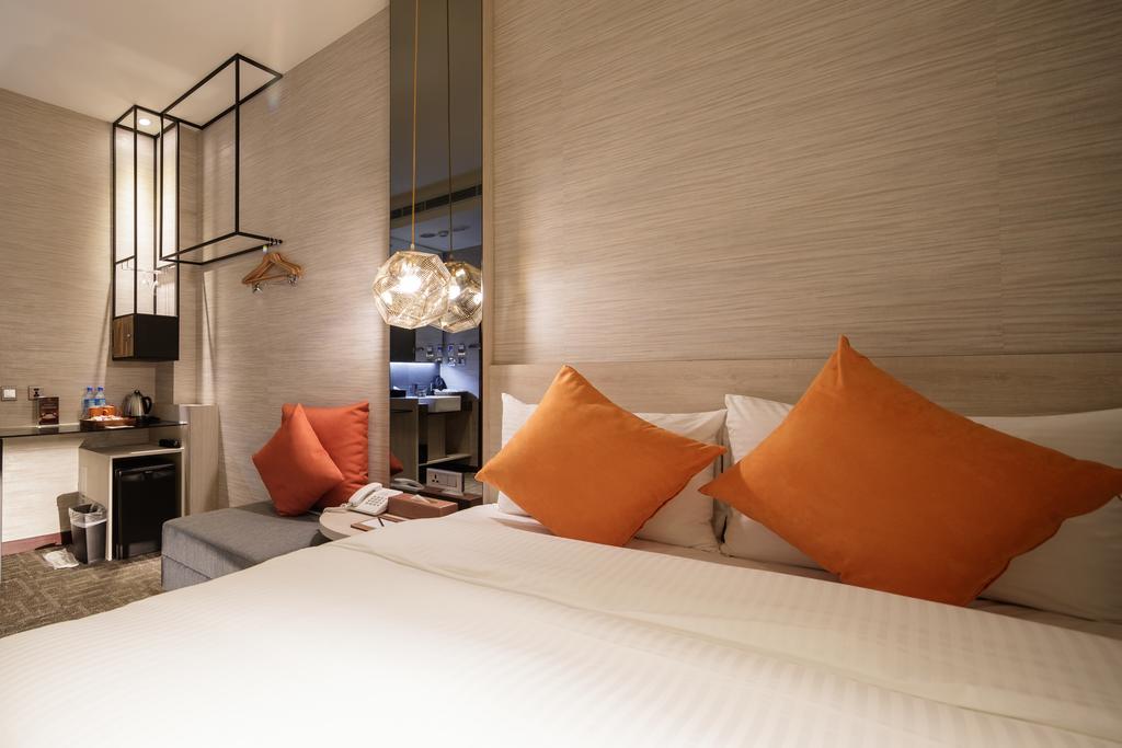 Via Hotel Taipei Station Rum bild